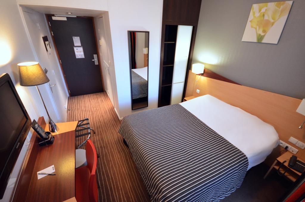 Kyriad Hotel Dijon Gare Eksteriør billede