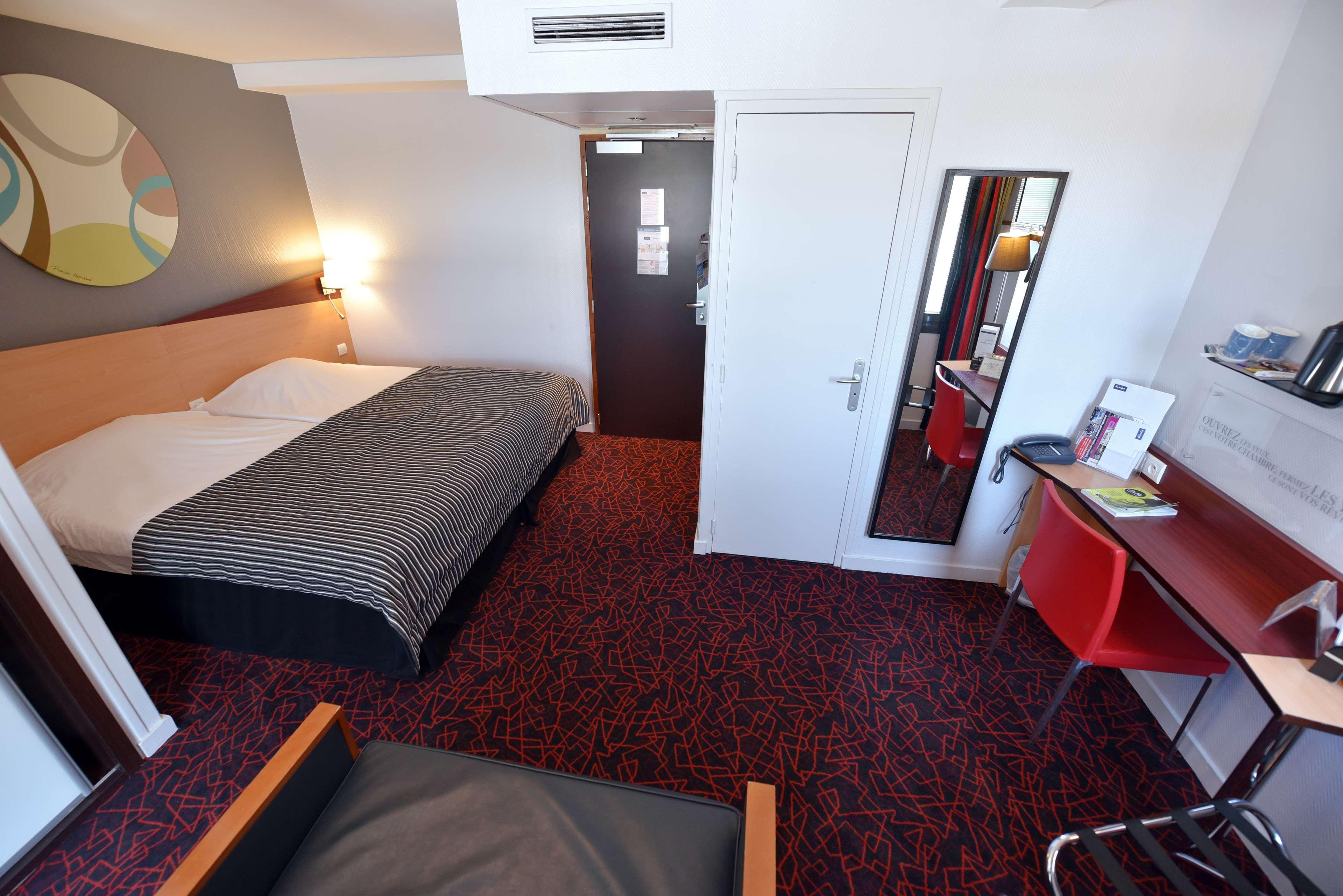 Kyriad Hotel Dijon Gare Eksteriør billede